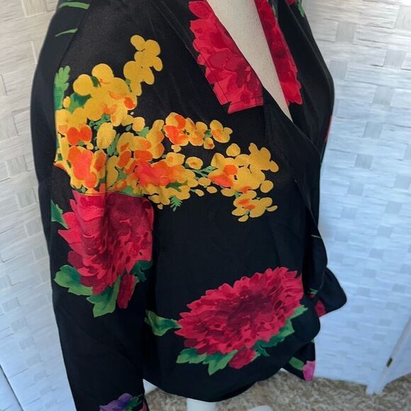 Beautiful Max Mara Floral Art Pura Seta 100% Silk Wrap Blouse US 6 - Picture 7 of 16